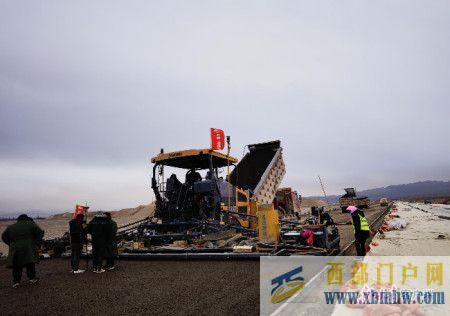 全省各地項目建設掃描嘉峪關爭分奪秒筑坦途(圖3) 全省各地項目建設掃描嘉峪關爭分奪秒筑坦途(圖3)