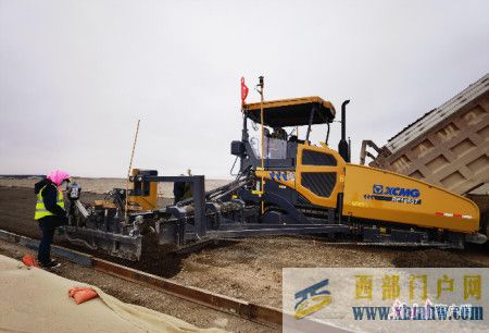 全省各地項目建設掃描嘉峪關爭分奪秒筑坦途(圖4) 全省各地項目建設掃描嘉峪關爭分奪秒筑坦途(圖4)