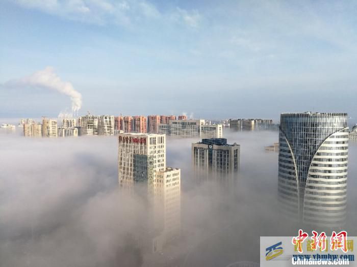 通遼出現云海景觀宛若人間仙境(圖1) 通遼出現云海景觀宛若人間仙境(圖1)