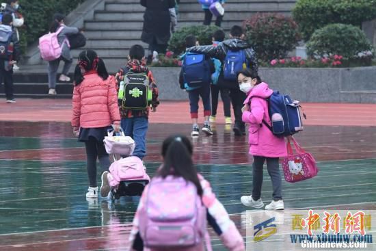重慶渝北中小學幼兒園全面復學(圖1)