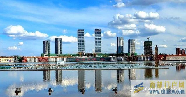 曾被稱之為“鬼城”的鄂爾多斯,現在變化有多大...(圖10) 曾被稱之為“鬼城”的鄂爾多斯,現在變化有多大...(圖10)