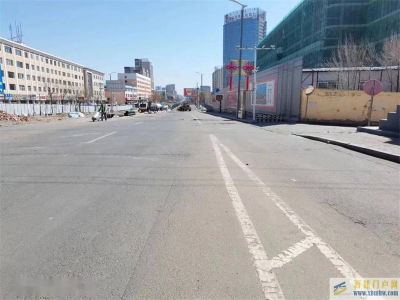 改造完成！鄂爾多斯西街全面通車！(圖1)