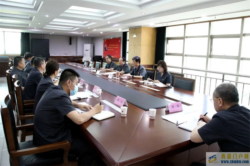 咸陽(yáng)中院召開(kāi)長(zhǎng)期未結(jié)案件清理工作推進(jìn)會(huì)(圖1) 咸陽(yáng)中院召開(kāi)長(zhǎng)期未結(jié)案件清理工作推進(jìn)會(huì)(圖1)