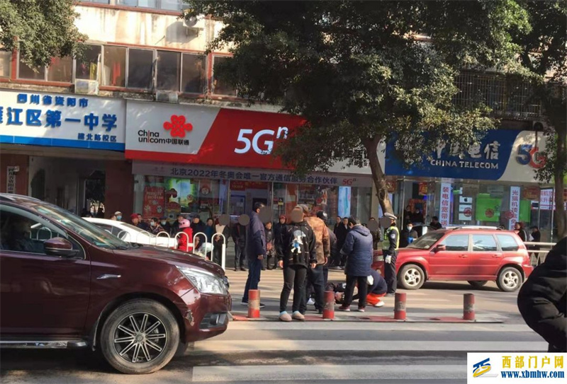 資陽發生一起車禍，肇事小車逃逸！(圖1)
