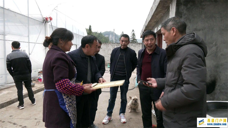 酉陽縣委書記祁美文:把農業科技論文寫在鄉村振興的酉陽大地上(圖1) 酉陽縣委書記祁美文:把農業科技論文寫在鄉村振興的酉陽大地上(圖1)