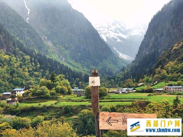 迪慶旅游景點——游遍中國(圖1) 迪慶旅游景點——游遍中國(圖1)