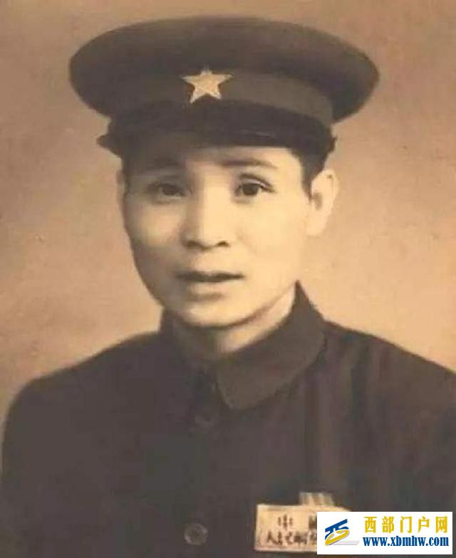 延安拖槍離隊(duì)案,6人被判刑,命運(yùn)結(jié)局如何3人授開(kāi)...(圖2) 延安拖槍離隊(duì)案,6人被判刑,命運(yùn)結(jié)局如何3人授開(kāi)...(圖2)