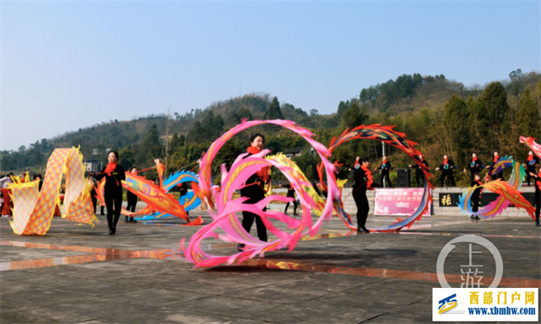 歡歡喜喜鬧元宵豐都樹人鎮(zhèn)這樣過大年(圖1) 歡歡喜喜鬧元宵豐都樹人鎮(zhèn)這樣過大年(圖1)