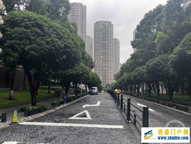 看！重慶江北嘴這些道路“更新”了(圖1)