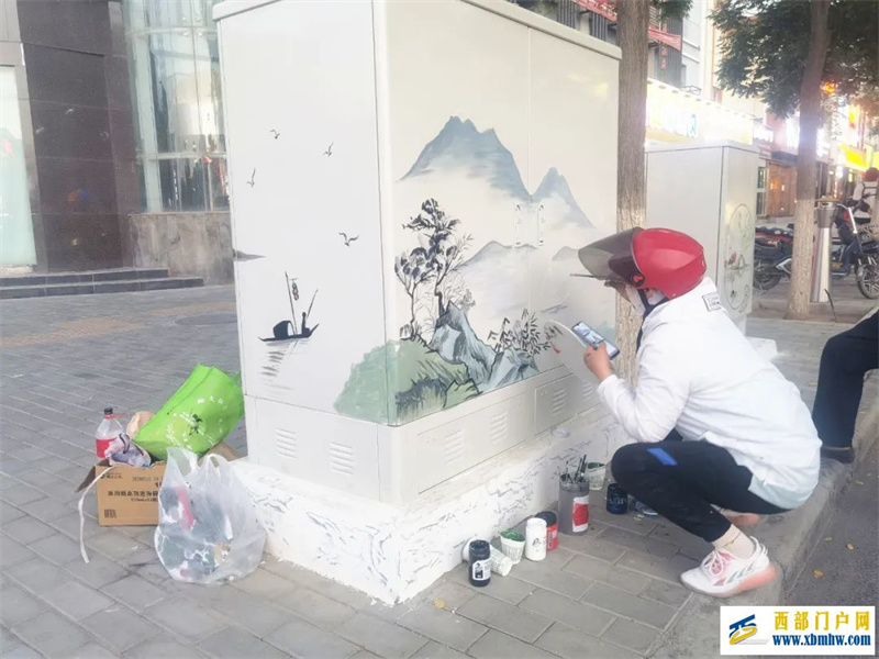藏在細(xì)節(jié)中的精致文明范金昌馬路上辦起大型“畫(huà)展”(圖1) 藏在細(xì)節(jié)中的精致文明范金昌馬路上辦起大型“畫(huà)展”(圖1)