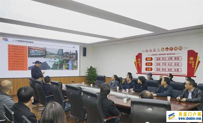寶雞市鈦產業鏈負責人調研寶雞職院(圖1)