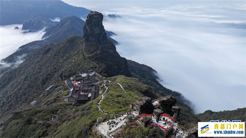 貴州梵凈山：春日云海霧凇如畫卷(圖6)